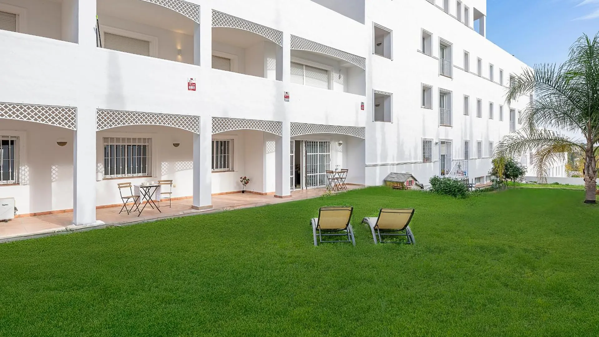 Apartament Dolmen Group- Jardines Andalucia Banus Marbella