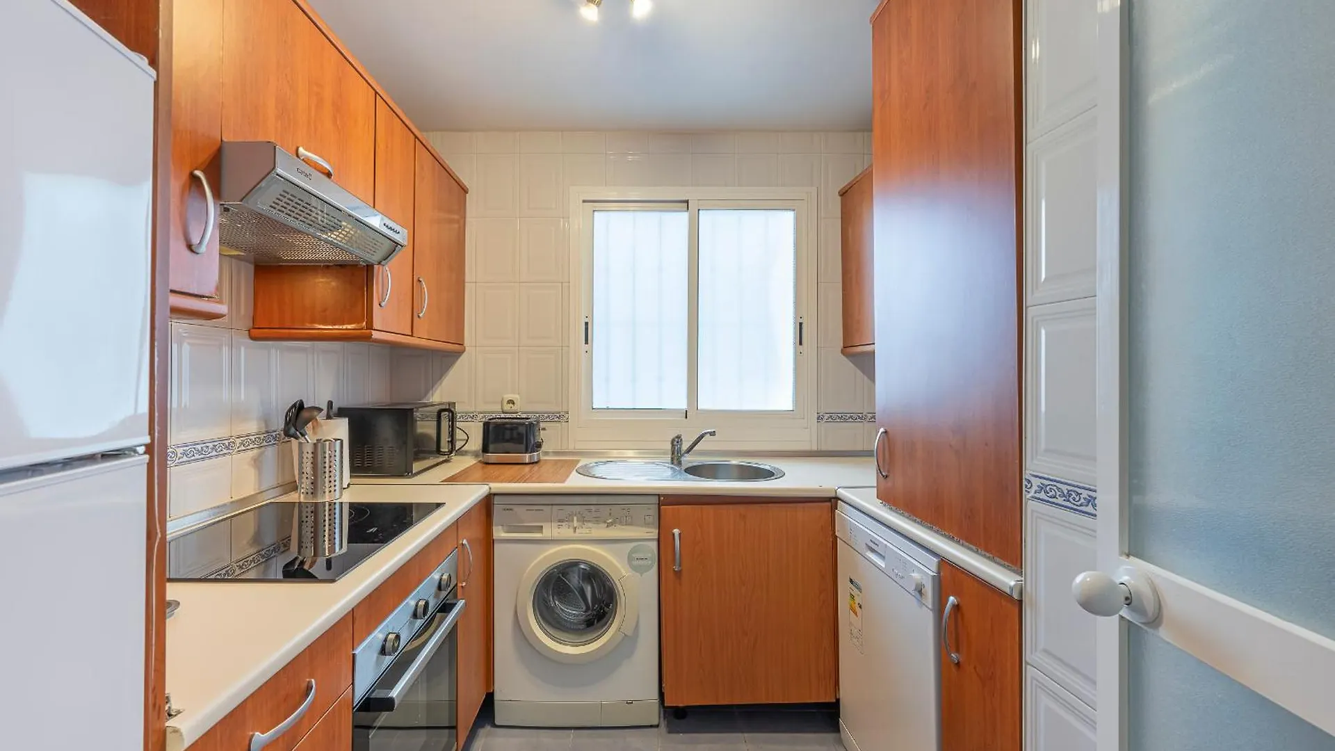 Apartament Dolmen Group- Jardines Andalucia Banus Marbella