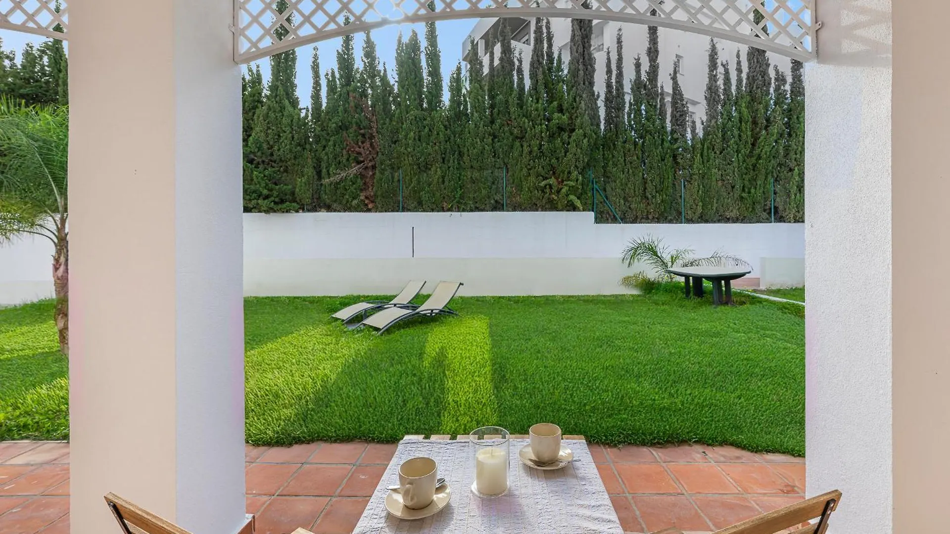 Apartament Dolmen Group- Jardines Andalucia Banus Marbella Kwatera prywatna